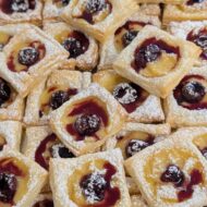 Mini Danish mit Vanille & Kirsche